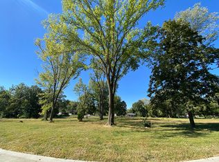 2988 Pine Grove Ln NE, Iowa City, IA 52240