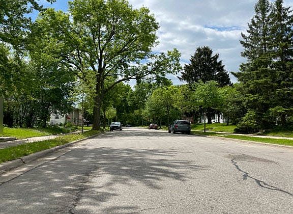 4th image of 2620 8th Ave N