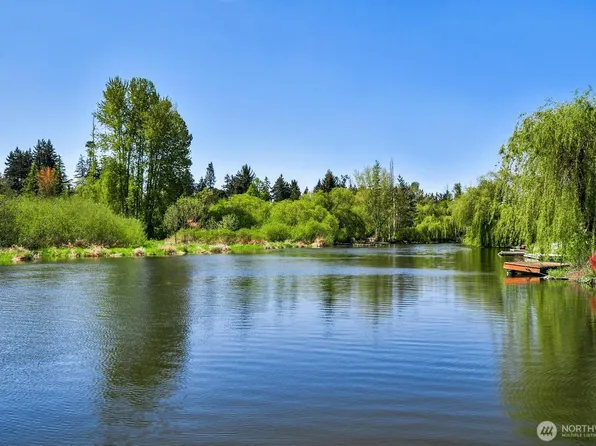 7217 NE 175th Street #220, Kenmore, WA 98028