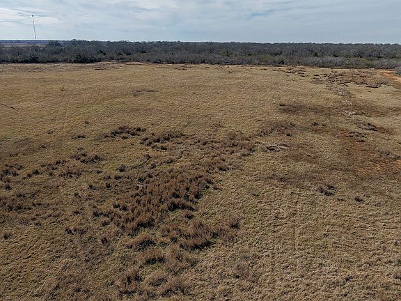 4th image of 956 Johnson Farms Rd