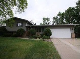 5424 80th Ave N, Brooklyn Park, MN 55443