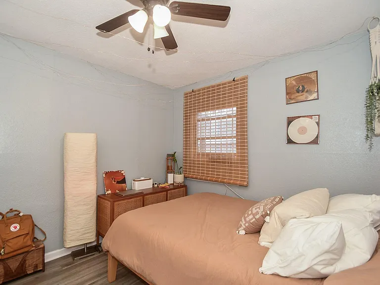 4623 Yupon St #3 — Photo 12