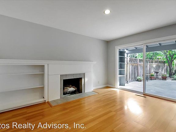 5th image of 304 Carlton Ave #10794699
