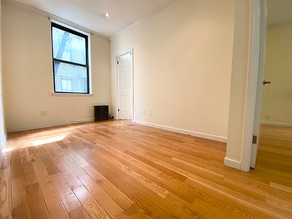 2nd image of 216 W 16th St APT 3A
