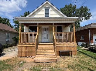 6269 Ash St, Niagara Falls, ON L2G2H4