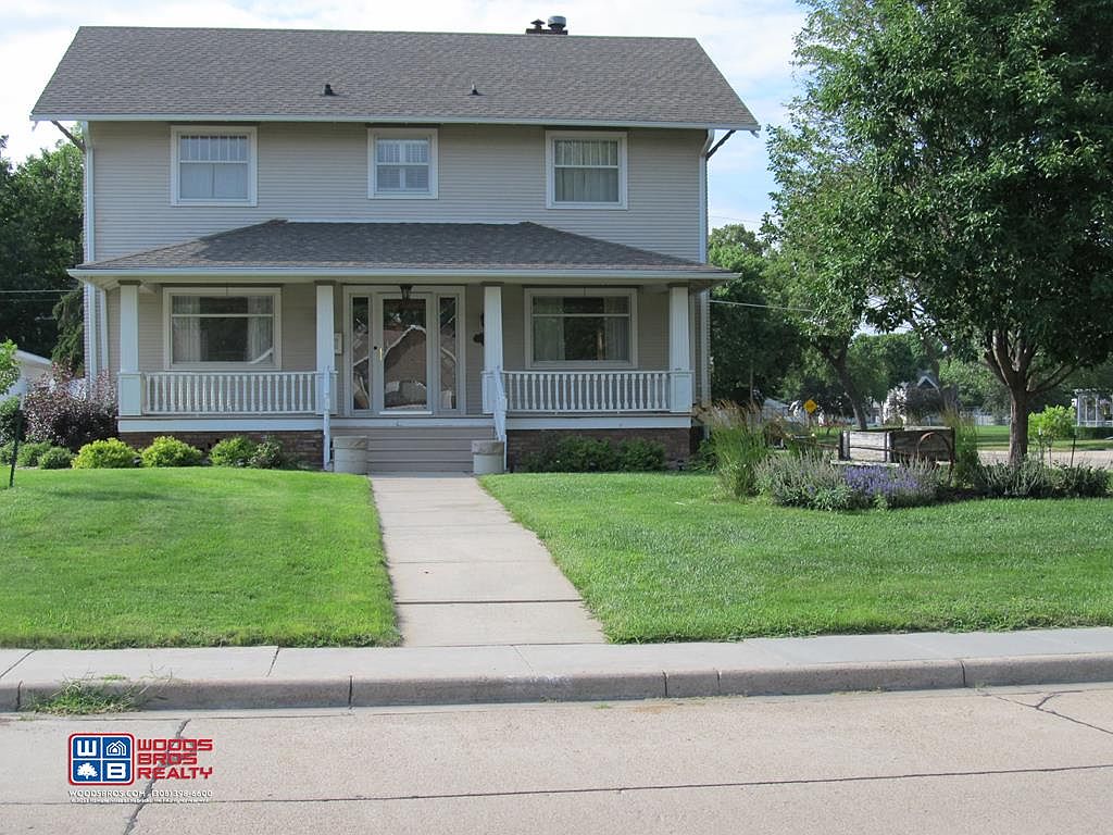 1104 W Louise St, Grand Island, NE 68801 MLS 20230649 Zillow
