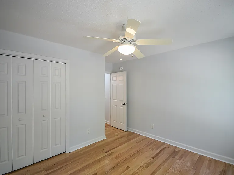 190 Winchester Rd — Photo 18
