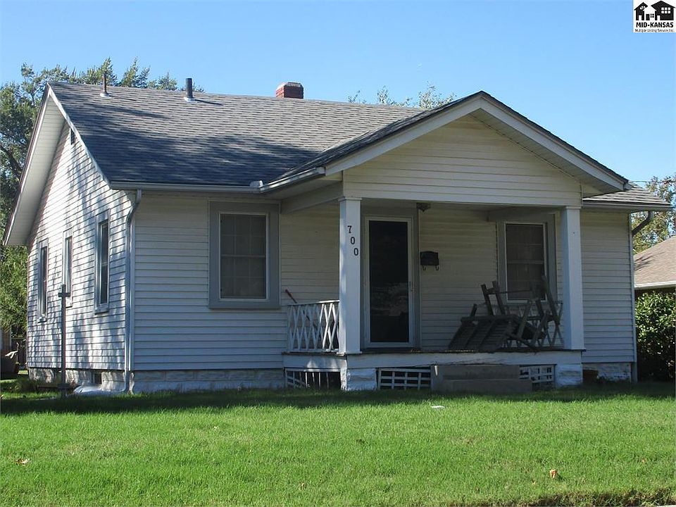 1st image of 700 W 22nd Ave