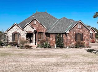 823 County Street 2923, Tuttle, OK 73089