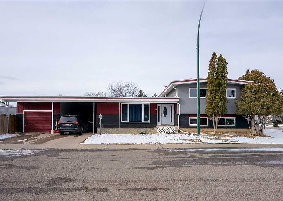 1st image of 2 E Honeysuckle Rd N