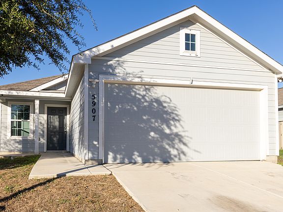 2nd image of 5907 Lady Ln