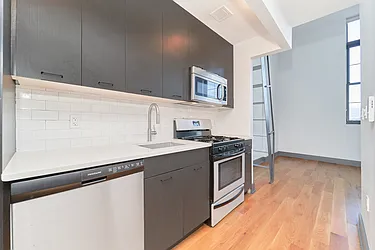 Rented by Living New York