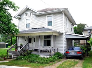 302 N 5th St, Cambridge, OH 43725