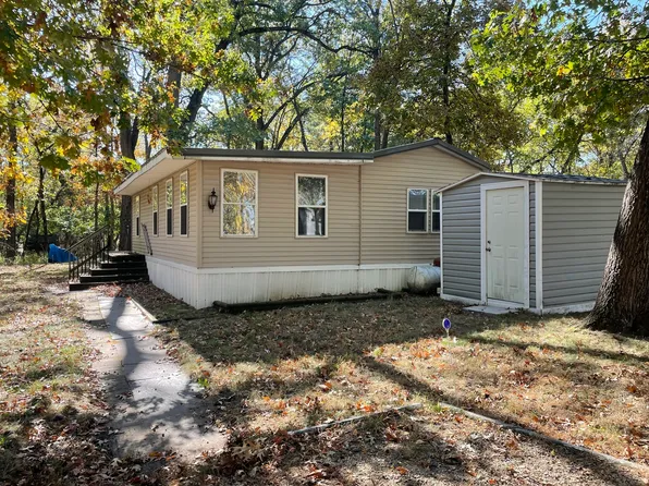 17-175 Woodhaven Lakes, Sublette, IL 61367