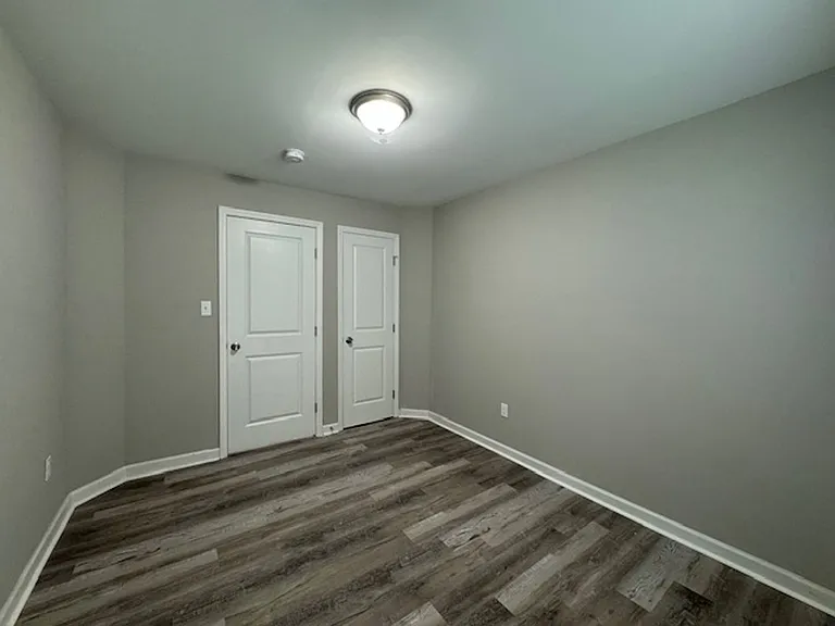 415 Spring Ct — Photo 7