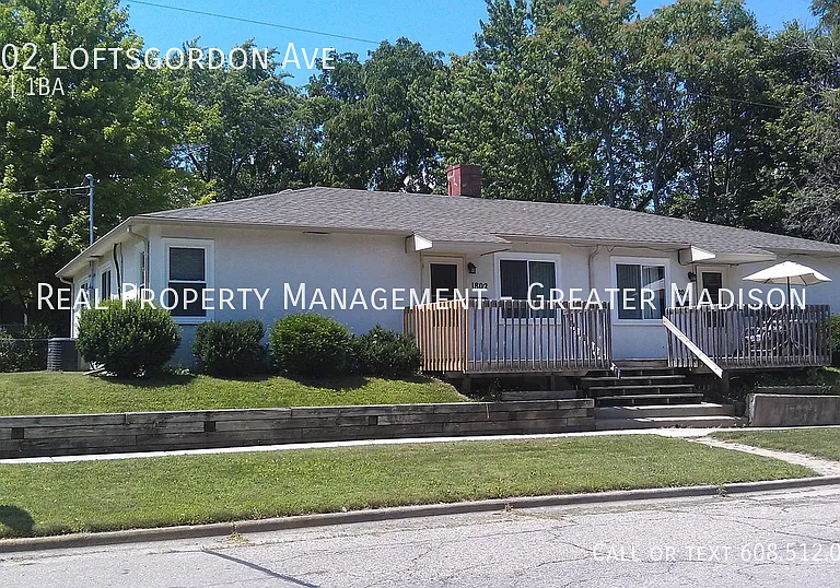 1802 Loftsgordon Ave — Photo 1