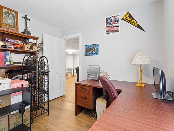 5th image of 1351 Tidewell St SE