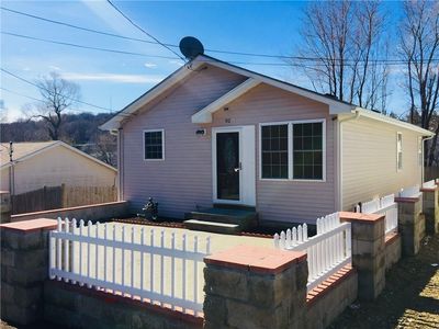 92 Eliza St, Providence, RI, 02909