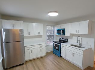 12 Myrtle St #4, Manchester, CT 06040