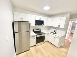 21 Whiting St APT 2, Lynn, MA 01902