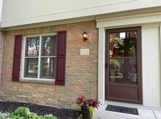5266 Bethel Woods Dr, Columbus, OH 43220