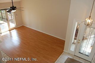 4th image of 8103 Mactavish Way E