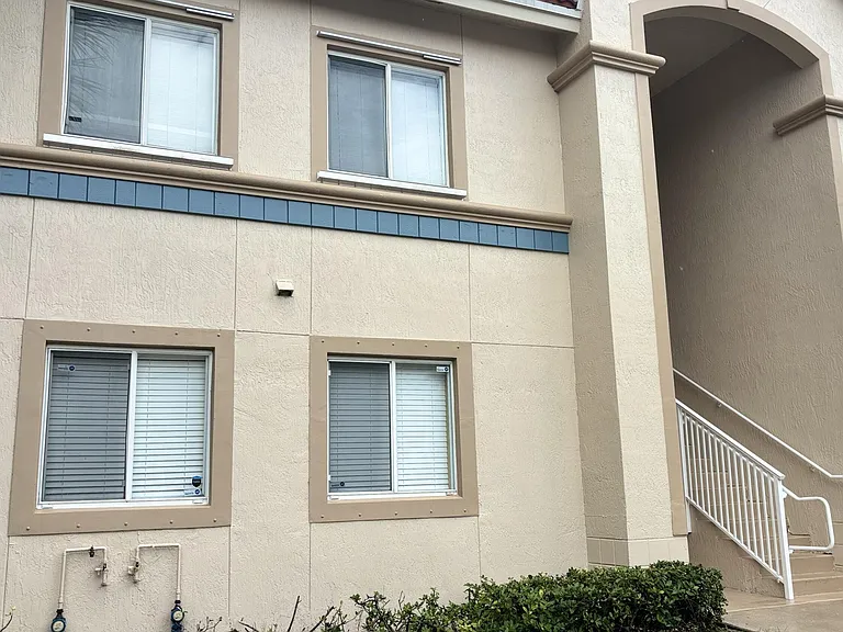 1103 Golden Lakes Blvd #1011 — Photo 29