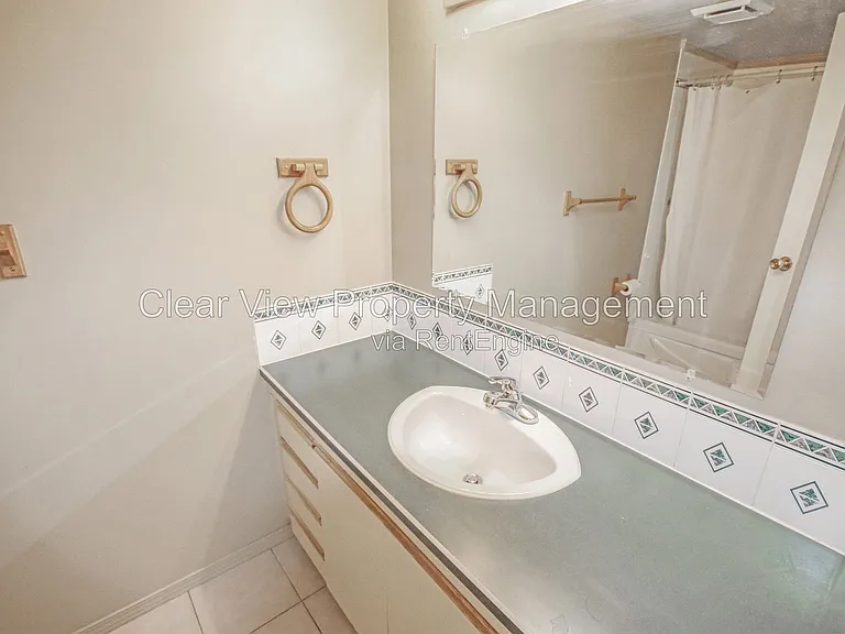 5 Acadia Rd W #37 — Photo 7