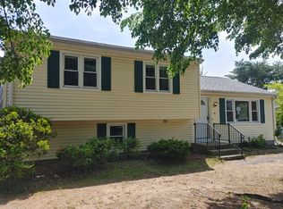 91 Deepfield Rd, Springfield, MA 01118