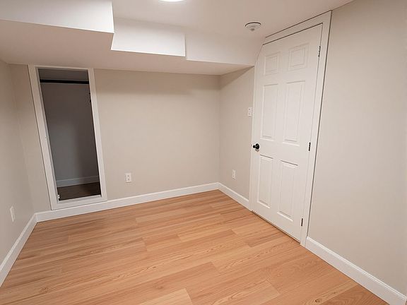 5th image of 340 Trudeau Dr