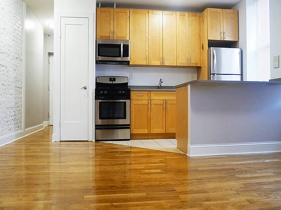 5th image of 24 W 111th St APT 5D