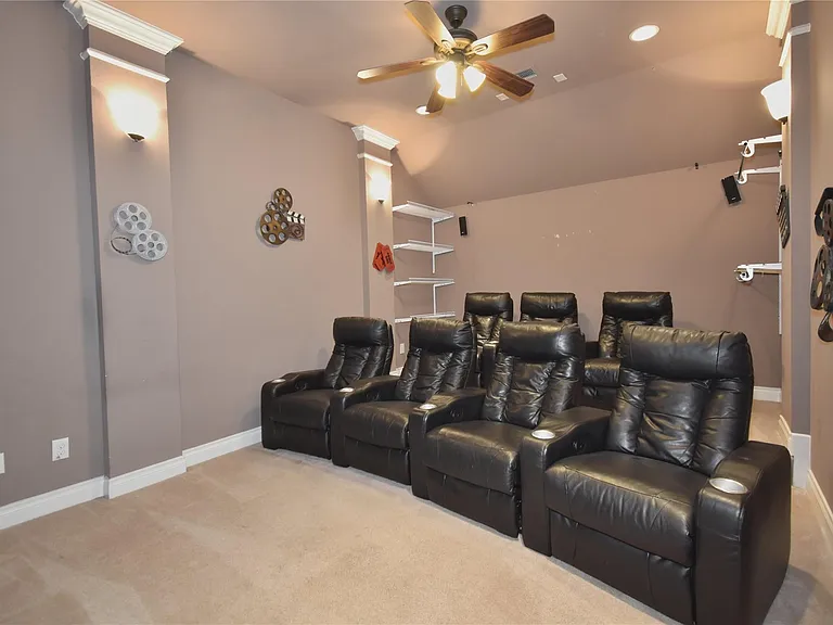 13611 Summer Cloud Ln — Photo 32