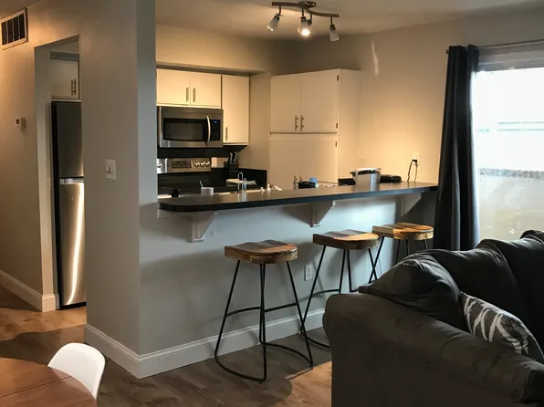 804 Cascade Ct, Blacksburg, VA 24060