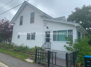 35 Bosworth St APT 1, Old Town, ME 04468