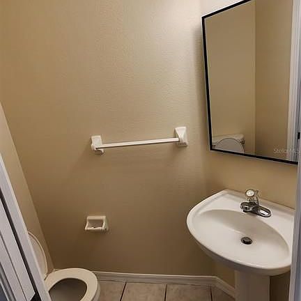3rd image of 18129 Sandy Pointe Dr