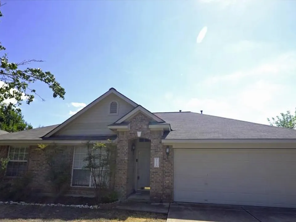 718 Meadow View Dr