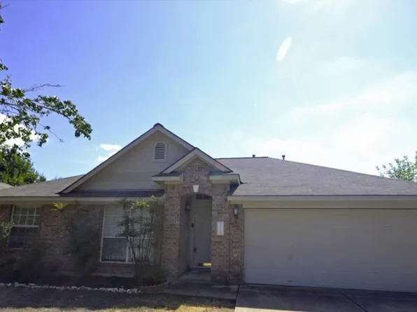 718 Meadow View Dr, Leander, TX 78641