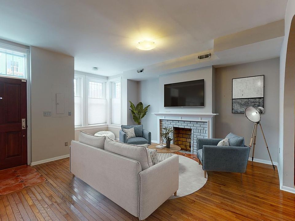 Optionally furnished common areas! Common areas can come beautifully furnished by our in-house design team for an additional fee.