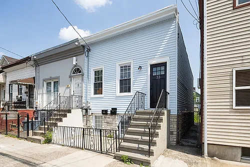 33 Kossuth St #1 Photo 1