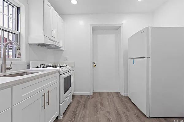 Rented by EXP Realty NYC | media 25