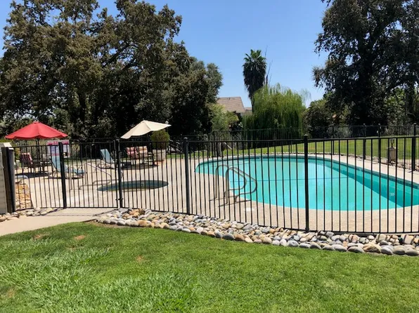 677 W Fargo Ave #677, Hanford, CA 93230