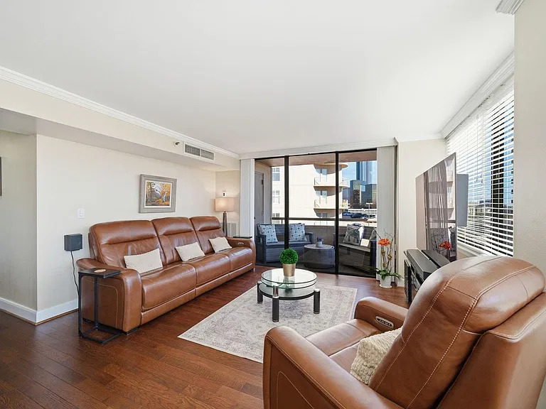 3525 Sage Rd #909 — Photo 6