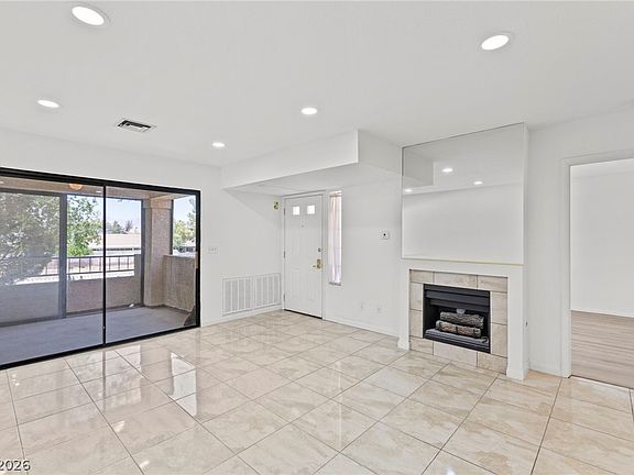 5th image of 4823 S Torrey Pines Dr Unit 203