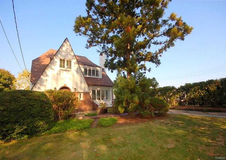 1st image of 430 Rushmore Ave