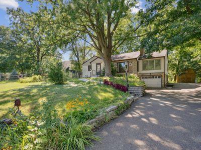 1745 Howard St N, Maplewood, MN, 55109