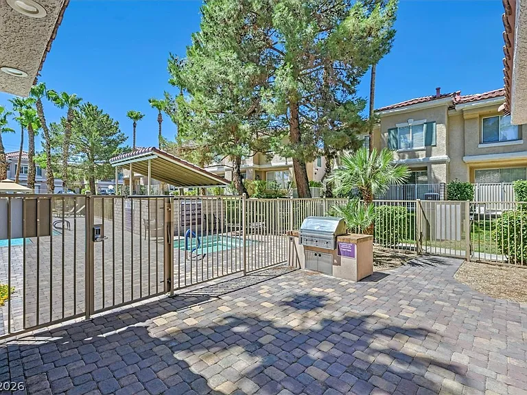 251 S Green Valley Pkwy #3322 — Photo 4