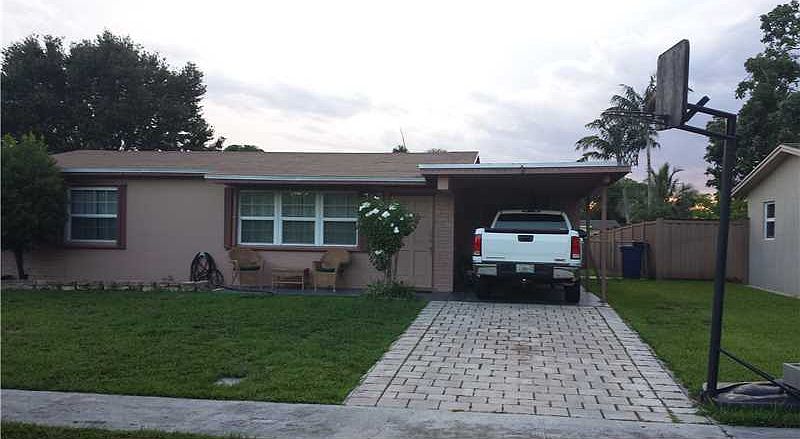 1st image of 5031 SW 93rd Ave