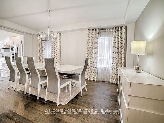 5th image of 125 Gardiner Dr N
