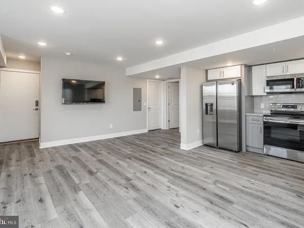 616 N Union St #E, Philadelphia, PA 19104