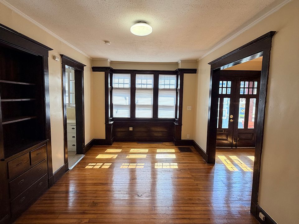 1st image of 703 George St
